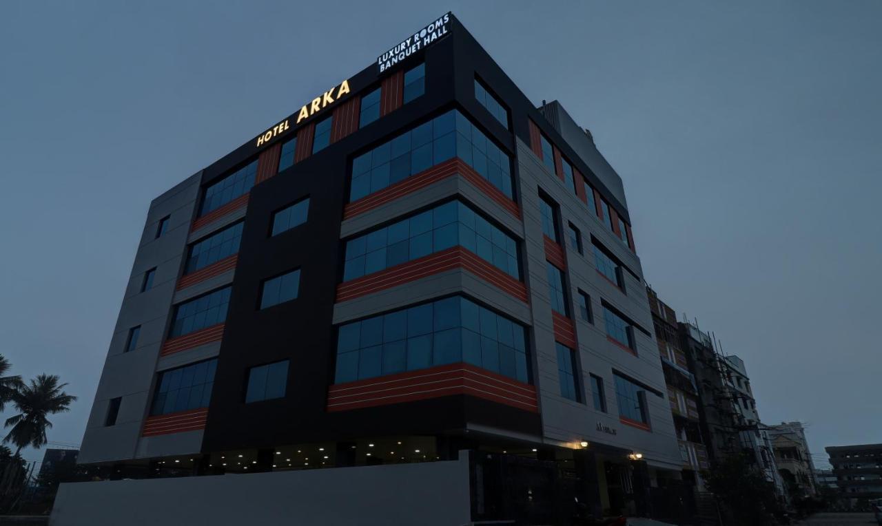 Treebo Trend Arka Vijayawada Hotel Exterior photo