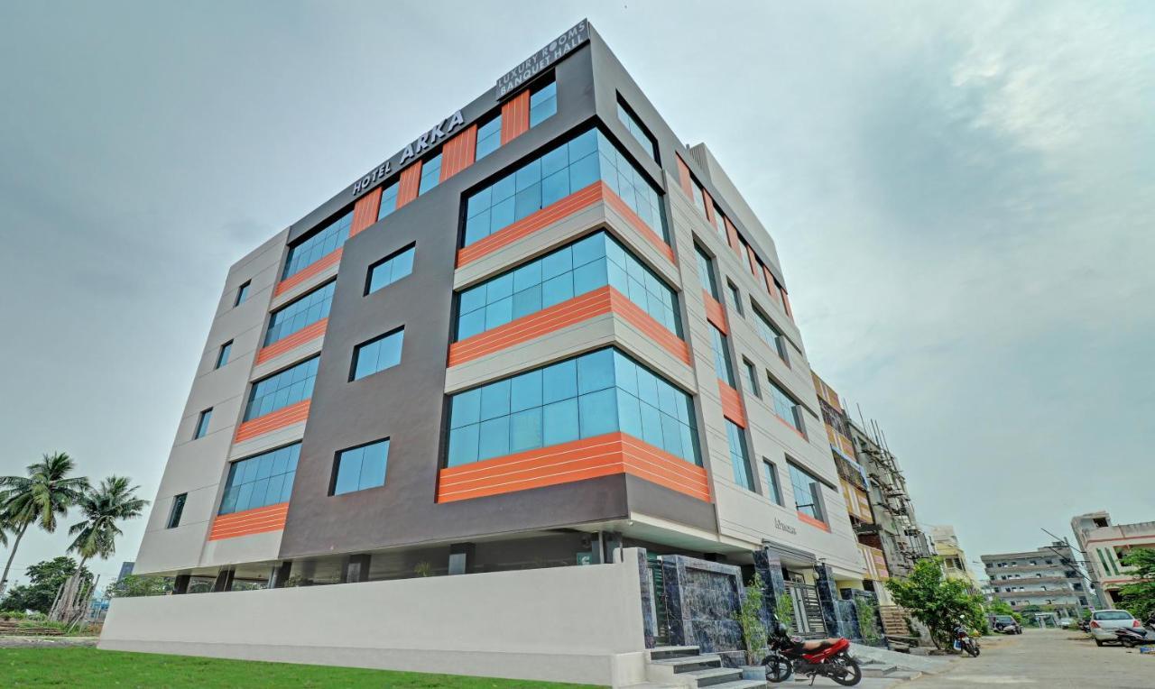 Treebo Trend Arka Vijayawada Hotel Exterior photo